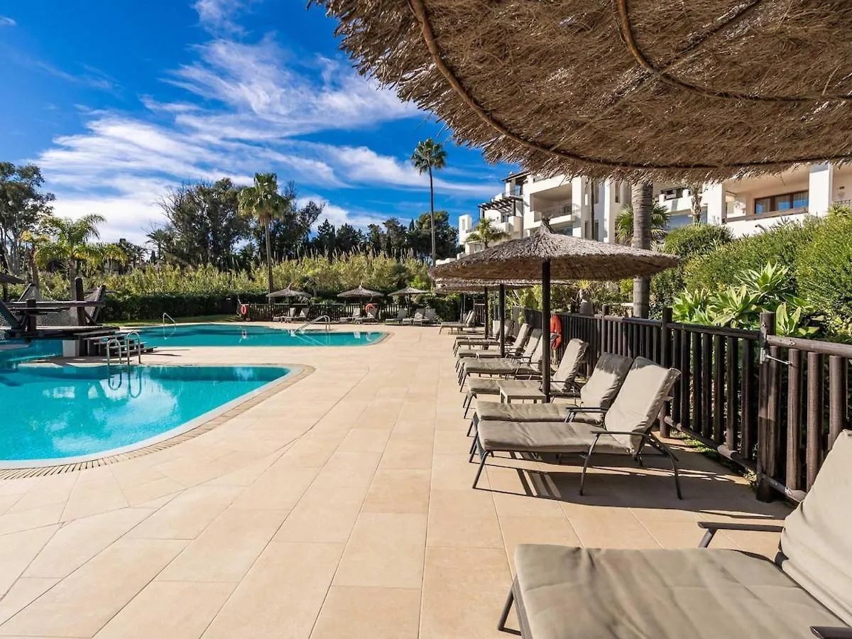Apartmán Bahia De Velerin Estepona 0*,  Španělsko
